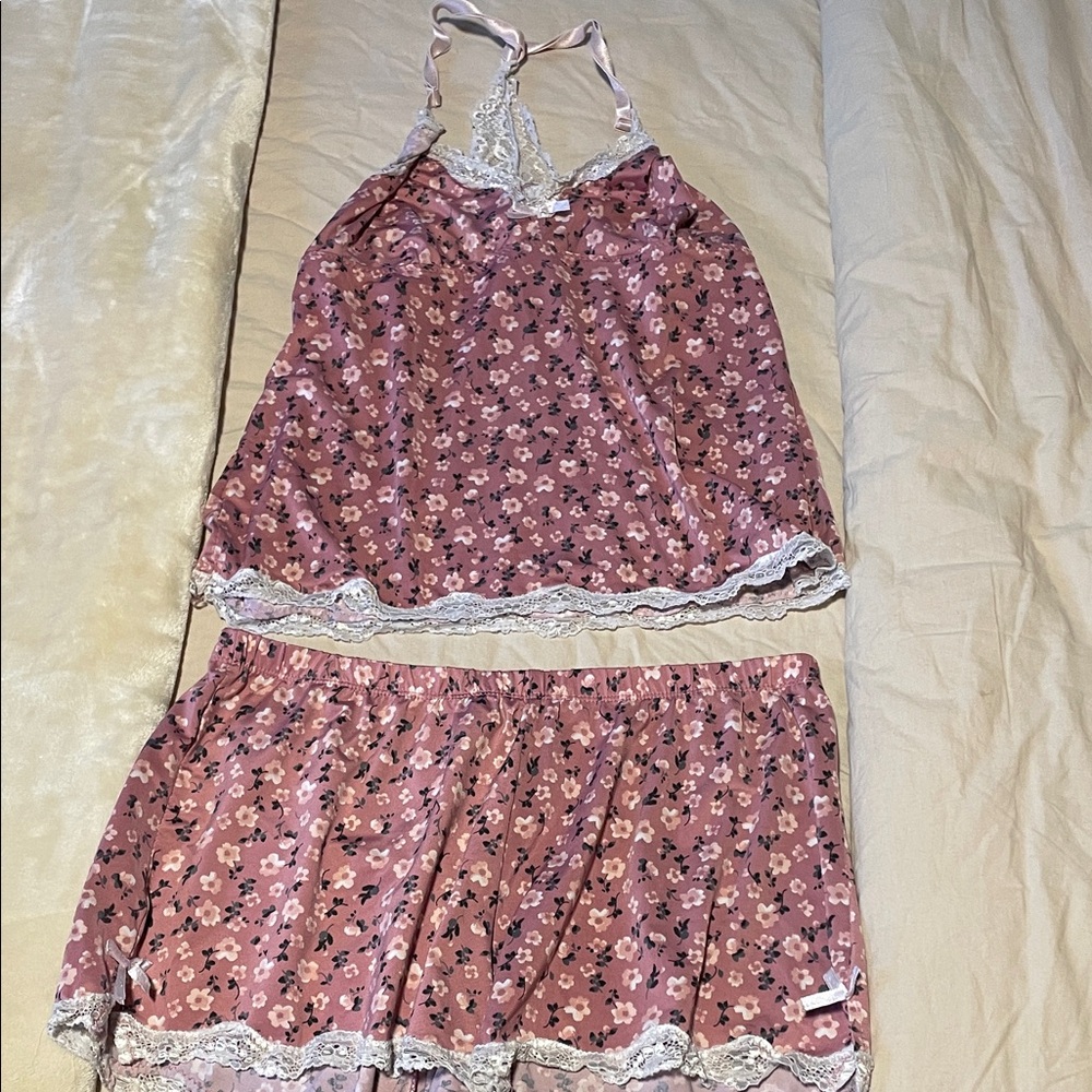 Marilyn Monroe Pink Floral Pajama Set